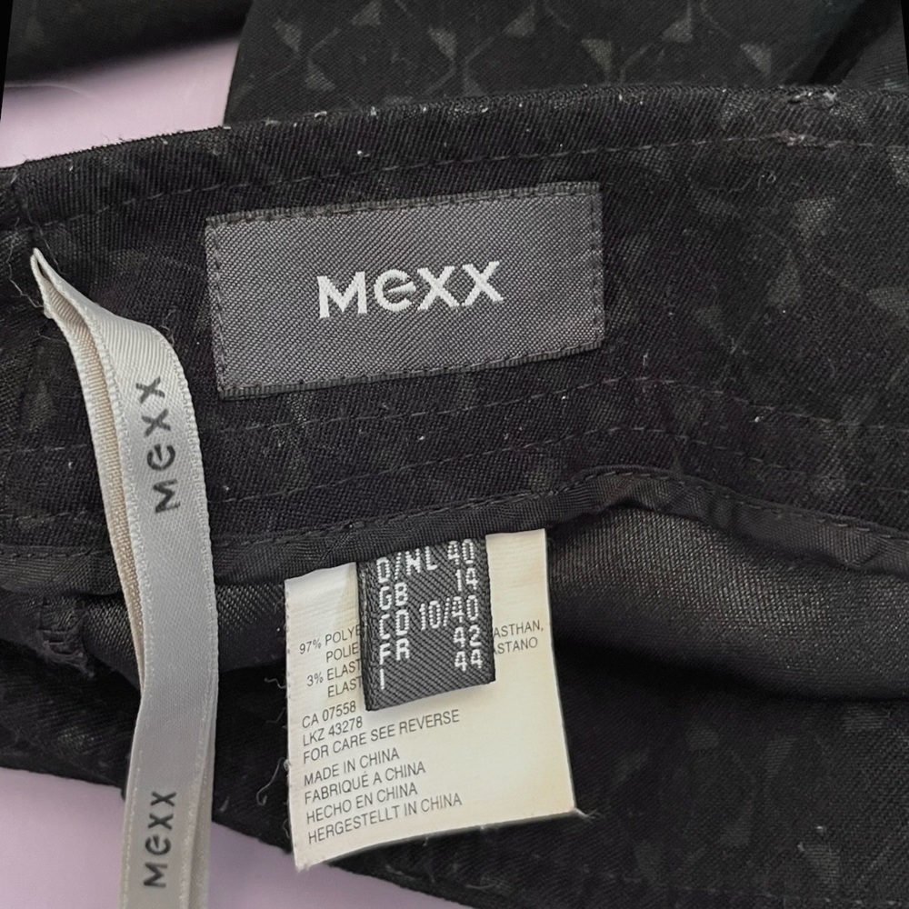 Mexx Women’s Classic Black Dress Pants Size 14 Flare Leg Rare Geometric Pattern - Picture 7 of 10